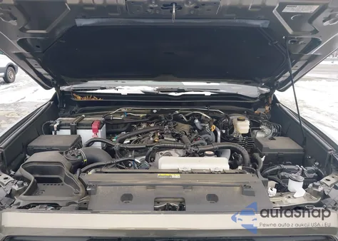 2024 Toyota Tacoma Trd Sport z USA, uszkodzony, nr VIN 3TMKB5FN4RM020605